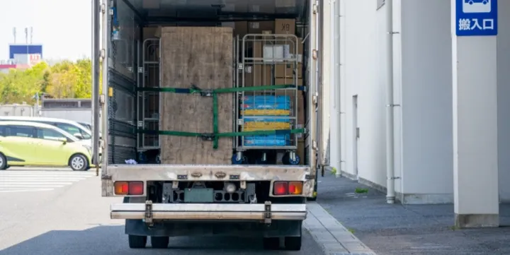 製造業の出荷作業をDX化！カゴ台車に電子棚札（ESL）を設置して指示書をデジタル管理！